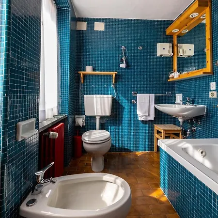 Cristallo Hotel 2*