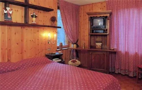 Cristallo 2* Courmayeur